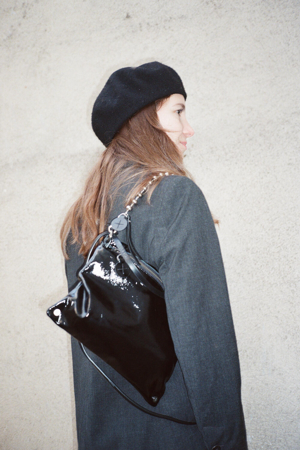 INA KENT Schultertasche Top Seller MOONLIT ed.1 Lackleder patent black