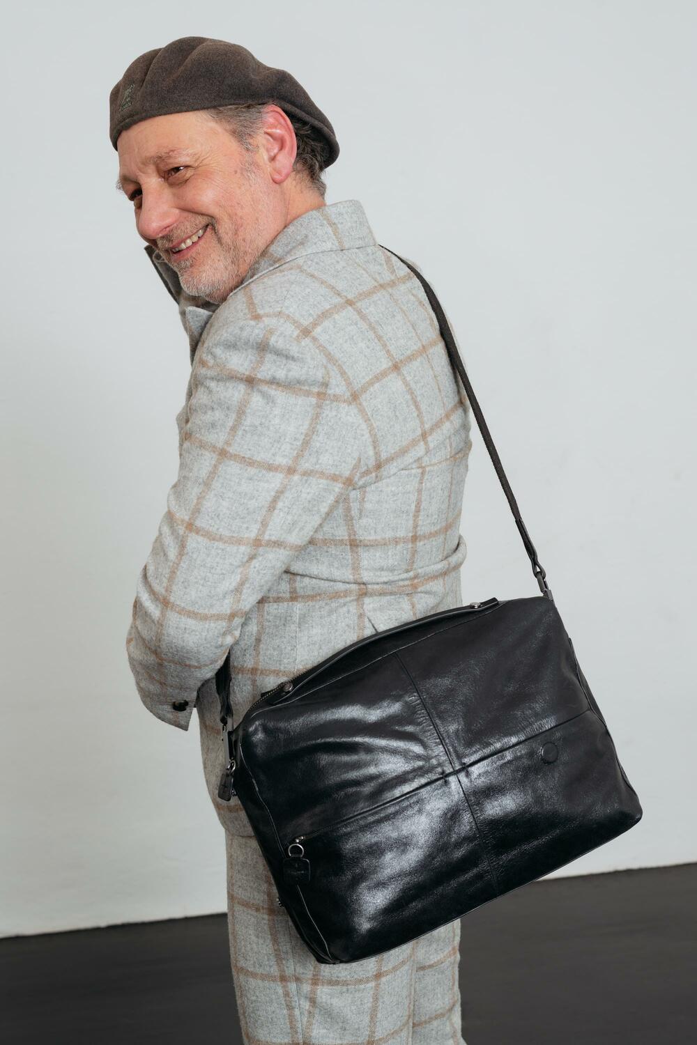 THE MILLER – Unisex Bag aus schwarzem Leder, pflanzlich gegerbt