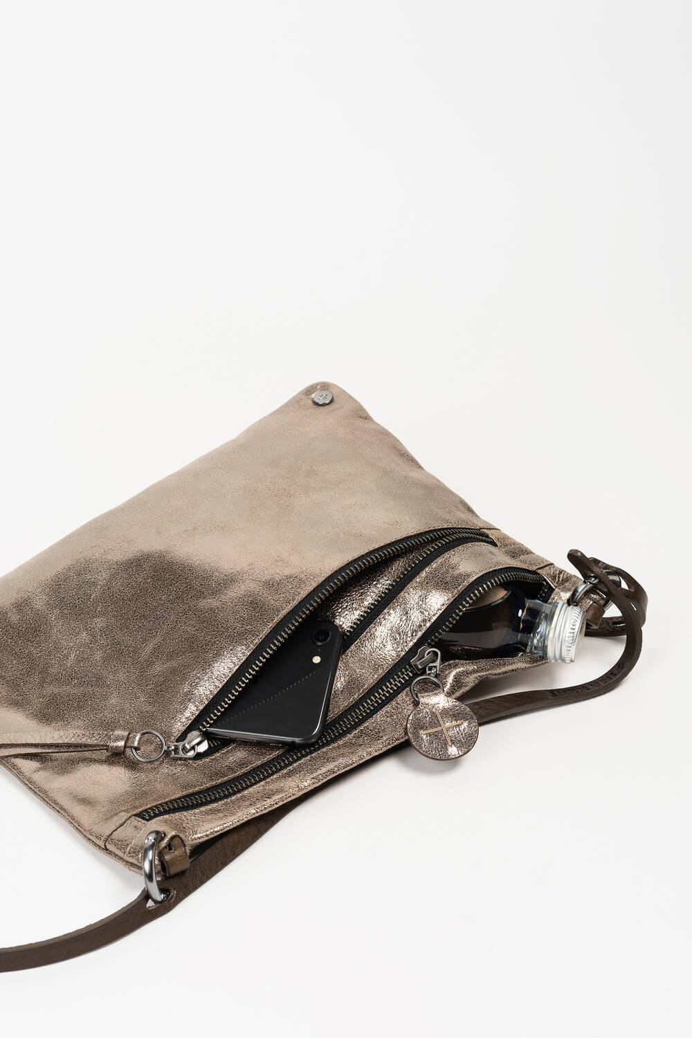 MOONLIT ed.2 crackled anthra