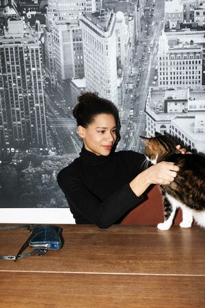 Rebecca Horner meets INA KENT