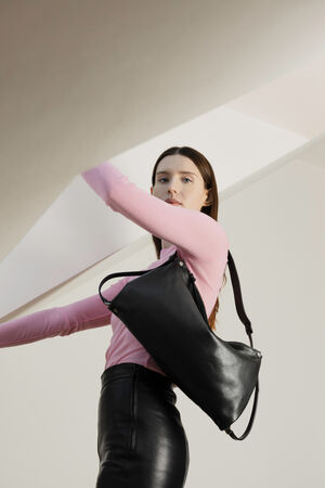 Black spacious shoulder bag made of soft leather DINKUM ed.2 black