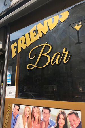 Friends Bar Basel Amy Brooke