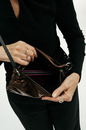 INA KENT metallic brown leather bag inside view