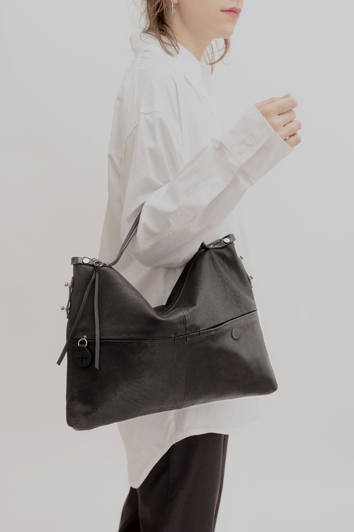 INA KENT Handtasche aus weichem Leder mit Außentaschen ROVE ed.3 black