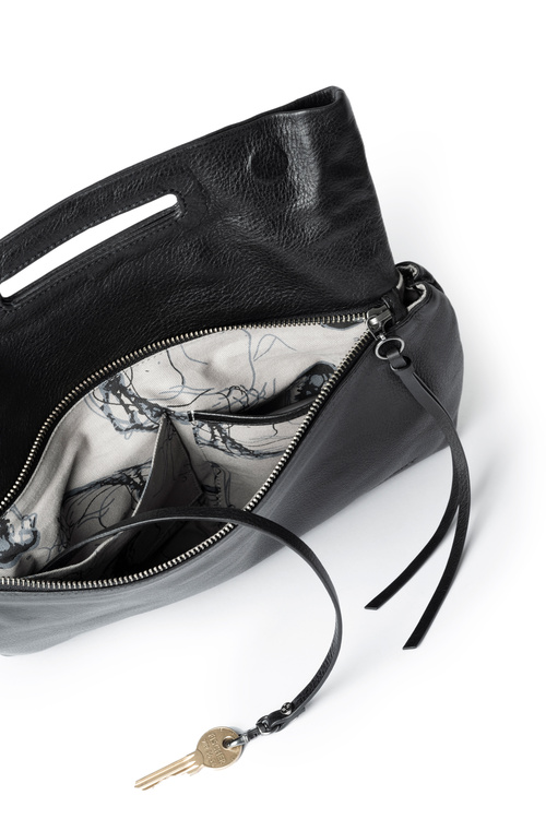 Interior view ALITA ed.1 black leather bag with rooomy compartments 